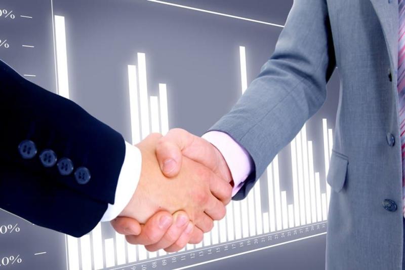 1С-Битрикс24 придет на помощь бизнесу вместо SAP и Oracle